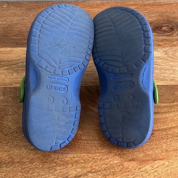 Disney Crocs Shoes   - Picture 3 of 4